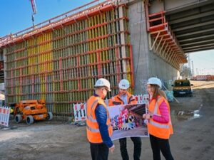 315456v c41a745bfdad1dd9b2e21158f51007a2 mkk