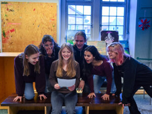 315591p b92a913f402caf70adc0f484f8a5ea6a mkk