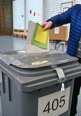 316694v 7a3ed77501b78f8a6706b6cdb7cba2f9