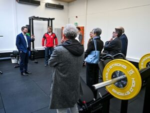 316746v f5cfe2a7c47cc31b17757273bc25bbd7 mkk