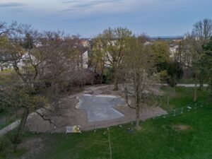 316950v f02d77d2a3b29fecb04fa39747b631cc mkk