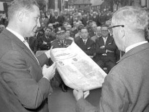 317198v 164edbe23b7f970c2ec65b1053ffe442 mkk