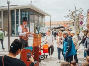 318188v 88867ff192f049091abc37d75458e992 mkk