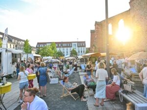 hanau afterwork market e3f04c543cadf2d09e91cdaca4360f59 mkk