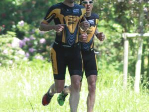 tv windecken triathleten auf der laufstrecke d604c7fb2c73cc825c7636e58a4f6faa mkk