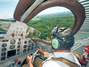 junkers f13 pilot halboffenes cockpit f6d0668a1af35b57b616c2c238e4bd9a mkk